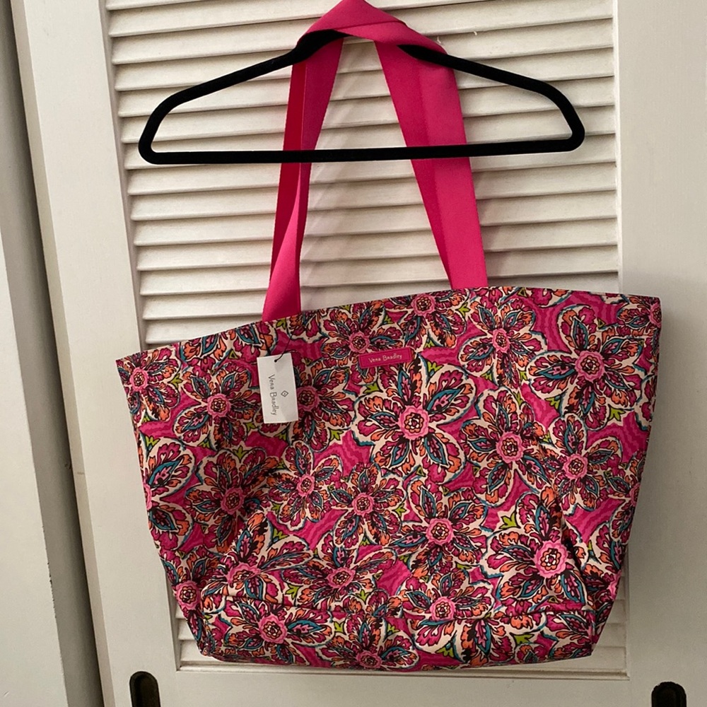 Vera Bradley Lighten Up Large Family Tote